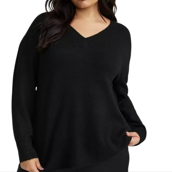 torrid Sweaters - Torrid Black Vegan Cashmere V Neck Sweater   Size 3XL
